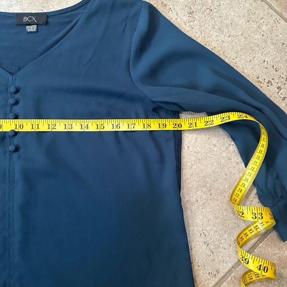 Spring blouse - Picture 4 of 4